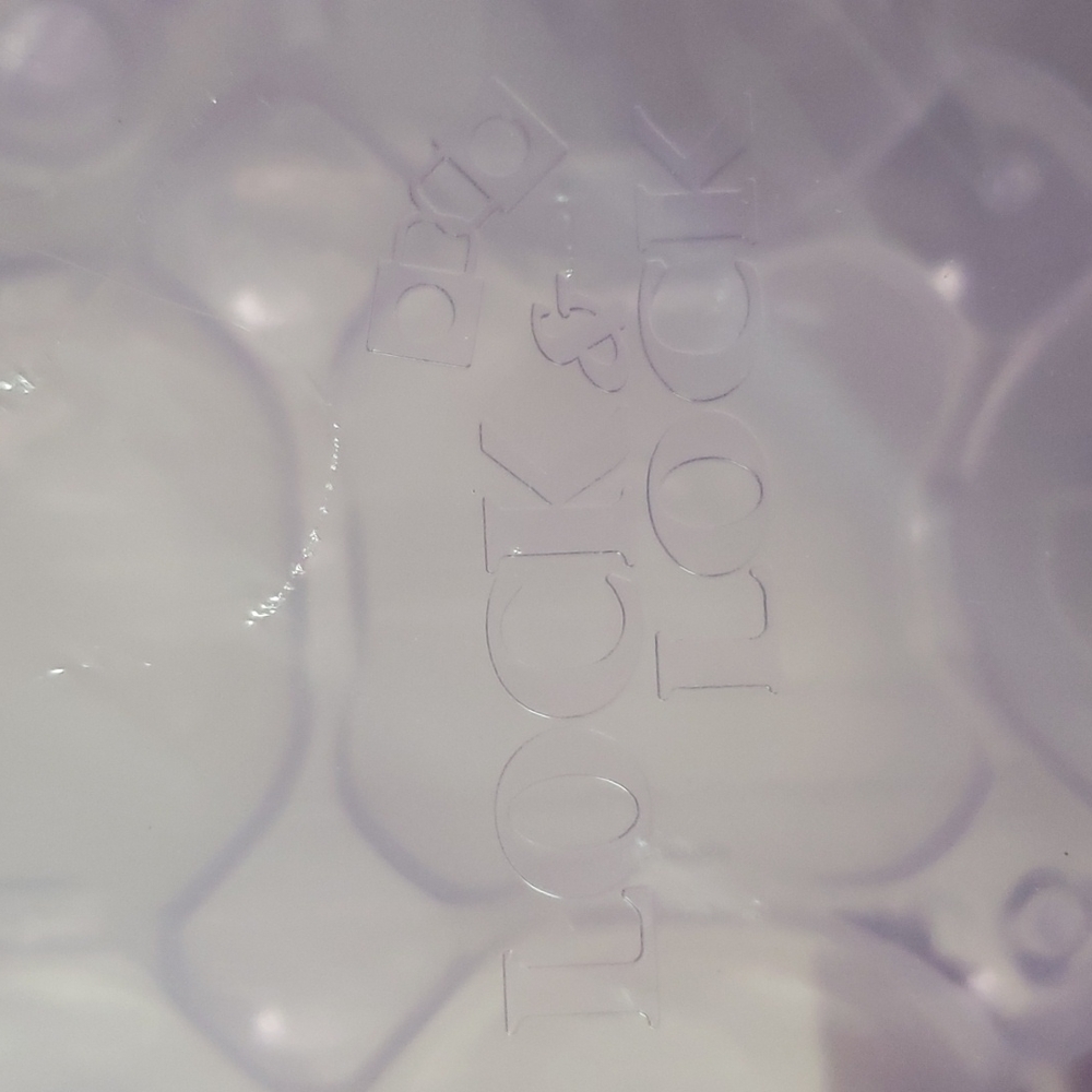 Egg container - Picture 3 of 3